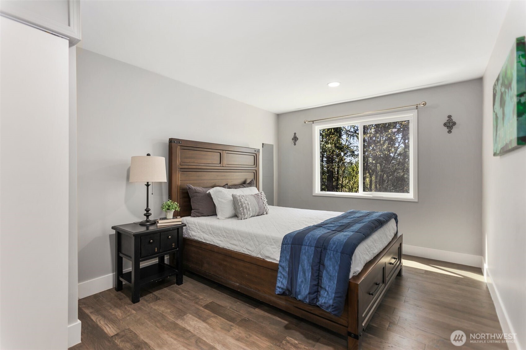 1525 218th Place NE, Sammamish, WA 98074