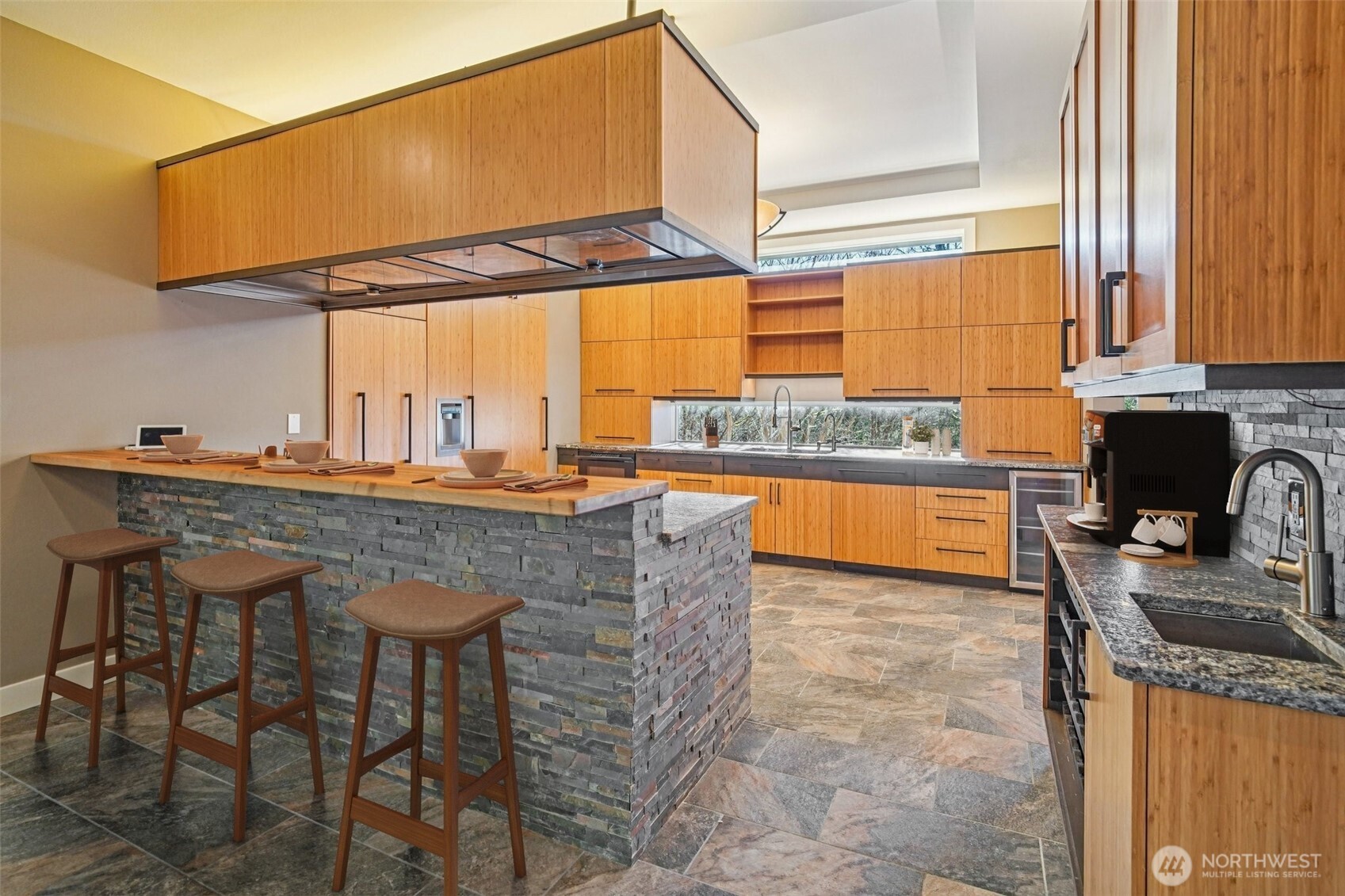 16430 266th Avenue SE, Issaquah, WA 98027