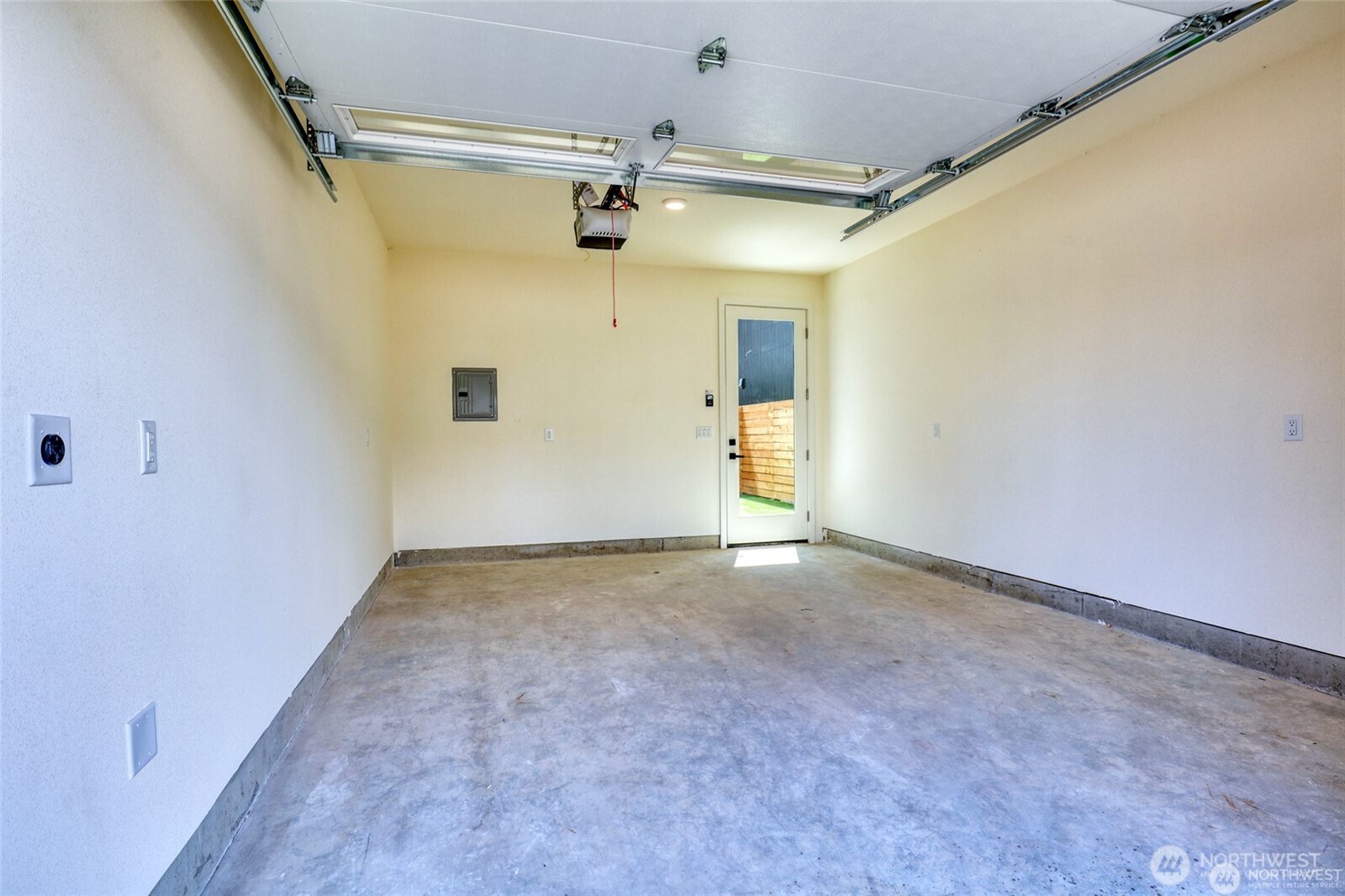 5731 N 48th Street , Tacoma, WA 98407
