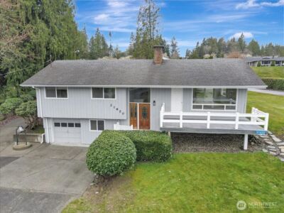 21620 88th Drive NE, Arlington, WA 98223 - Photo 2