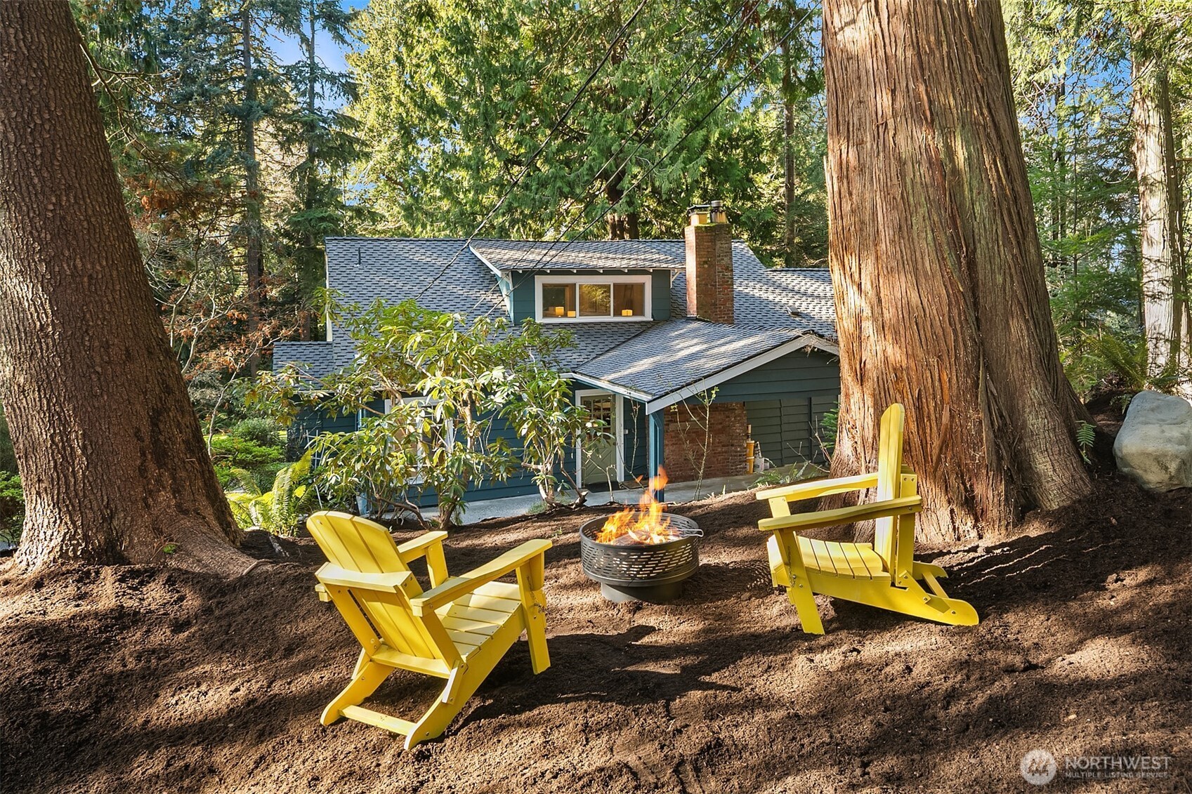 4240 W Cramer Street , Seattle, WA 98199-1005