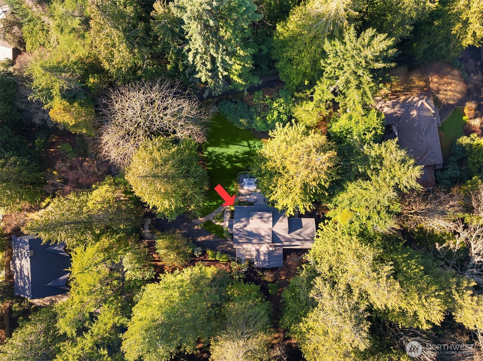 4240 W Cramer Street , Seattle, WA 98199-1005