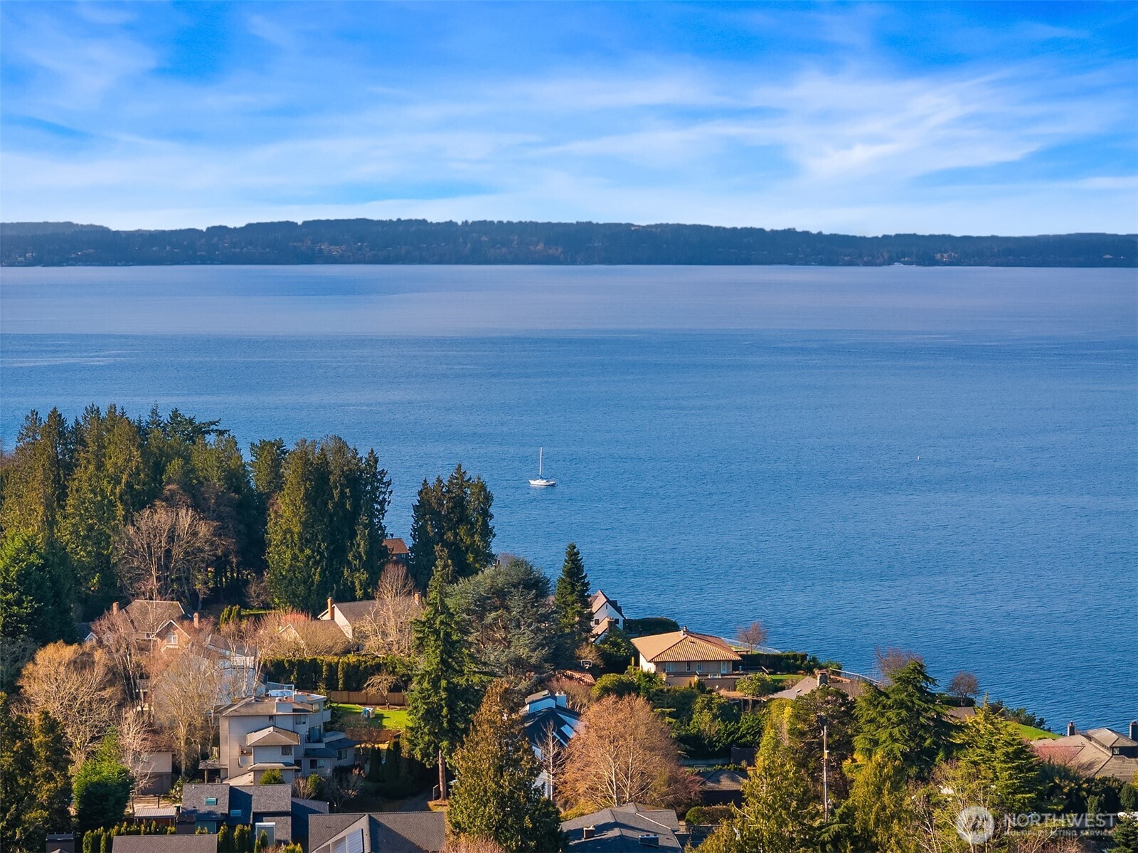 4240 W Cramer Street , Seattle, WA 98199-1005