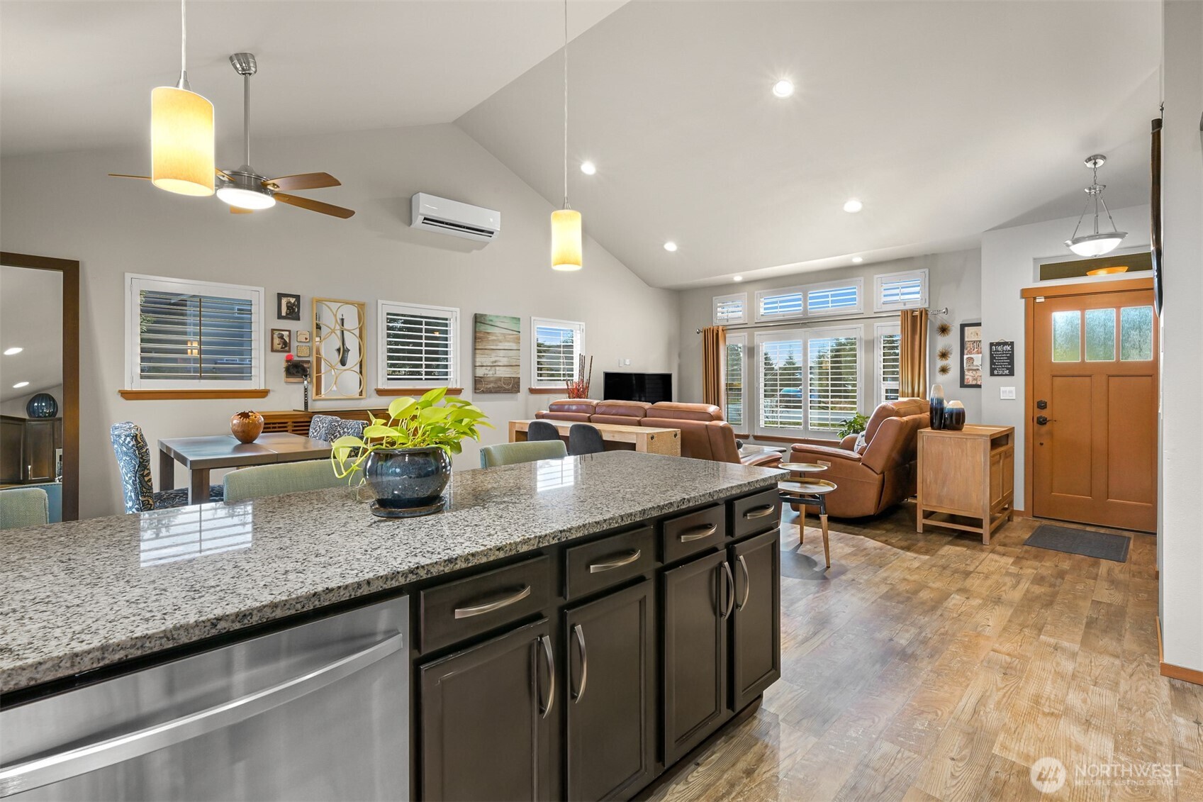 4590 Elmwood Drive , Blaine, WA 98230