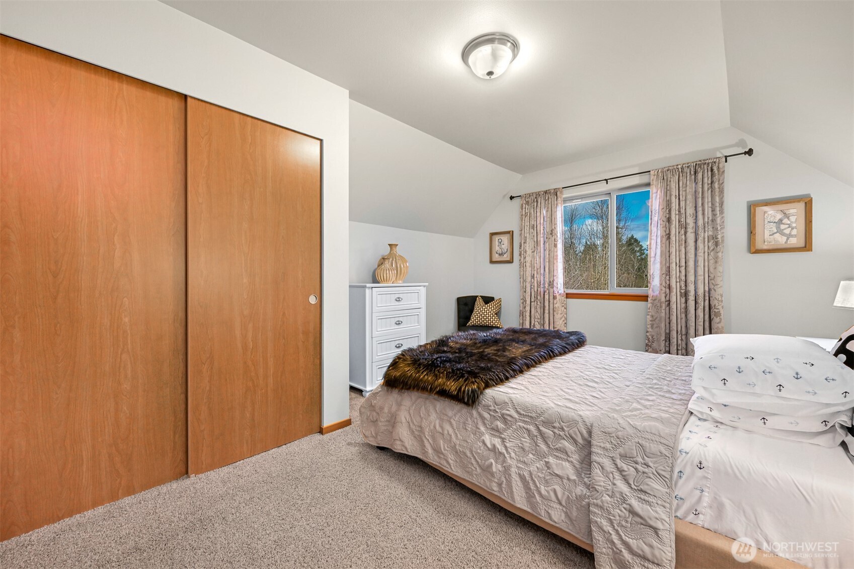 4590 Elmwood Drive , Blaine, WA 98230