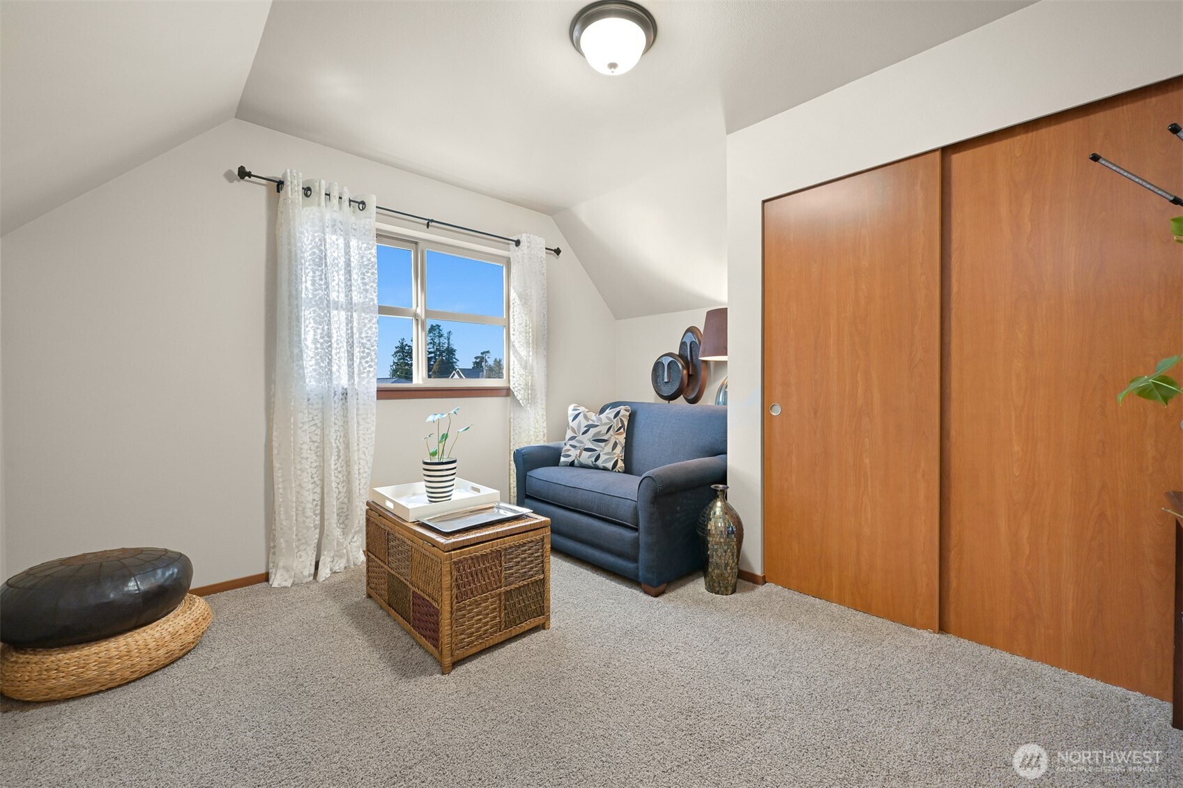 4590 Elmwood Drive , Blaine, WA 98230