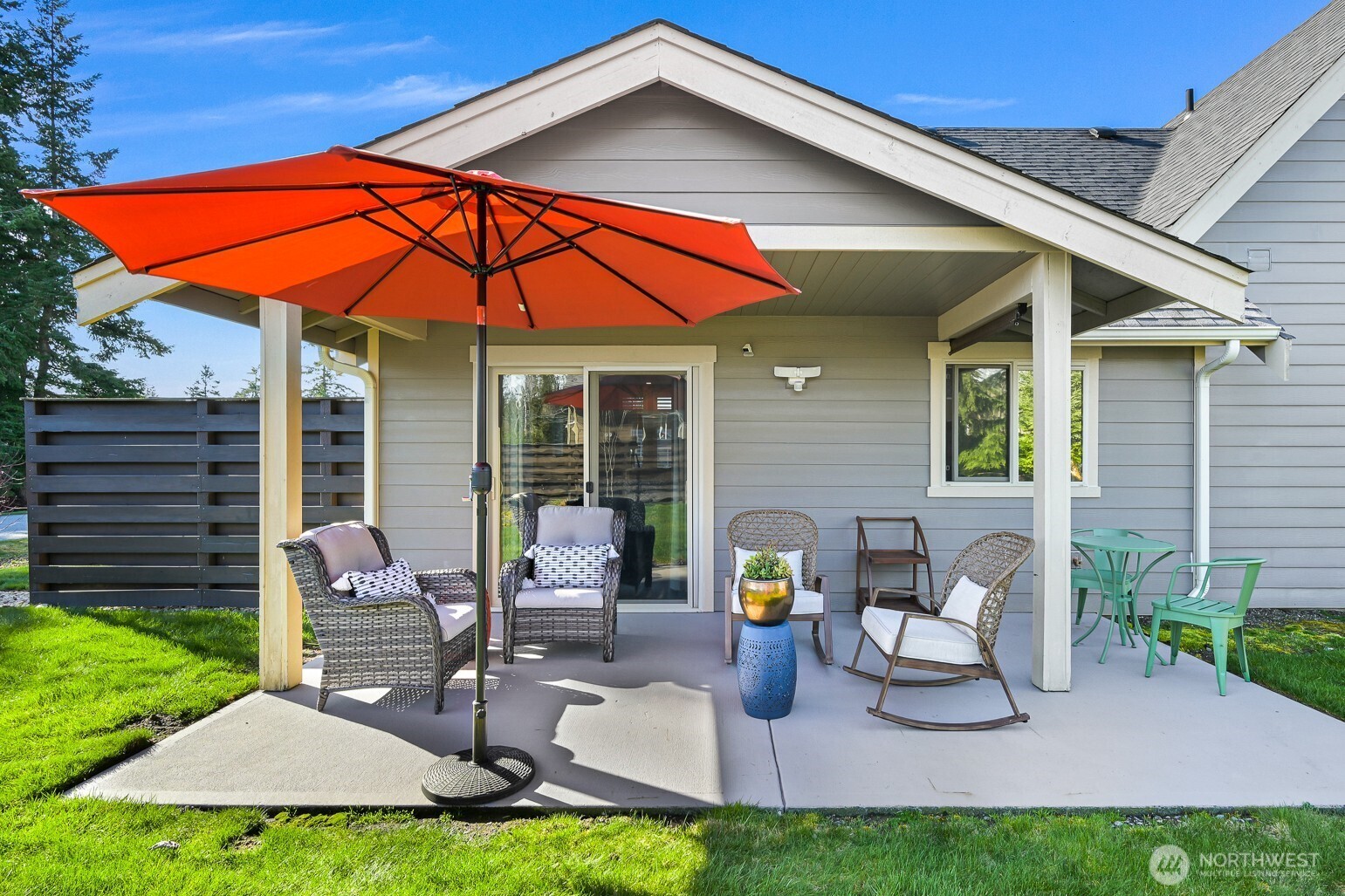 4590 Elmwood Drive , Blaine, WA 98230