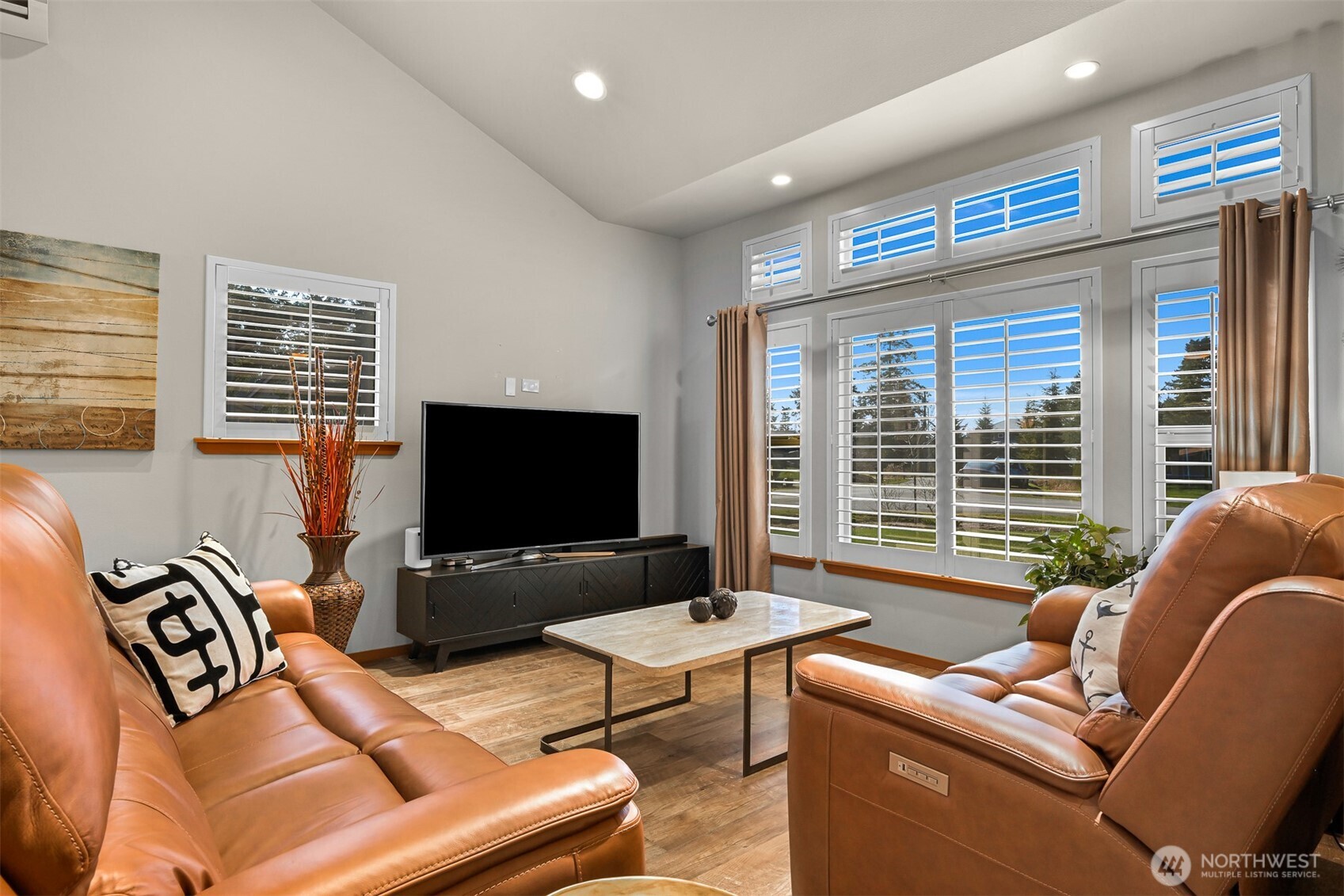 4590 Elmwood Drive , Blaine, WA 98230