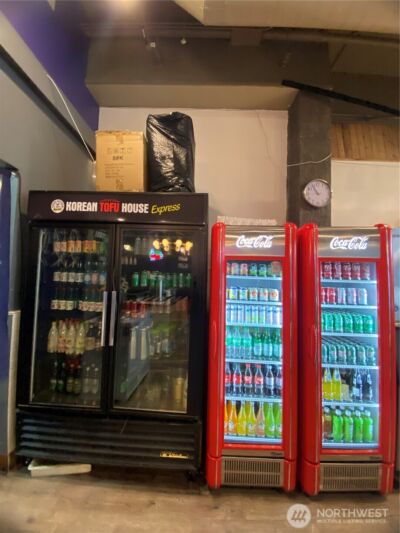 4520 University Way NE, Seattle, WA 98105 - Photo 4