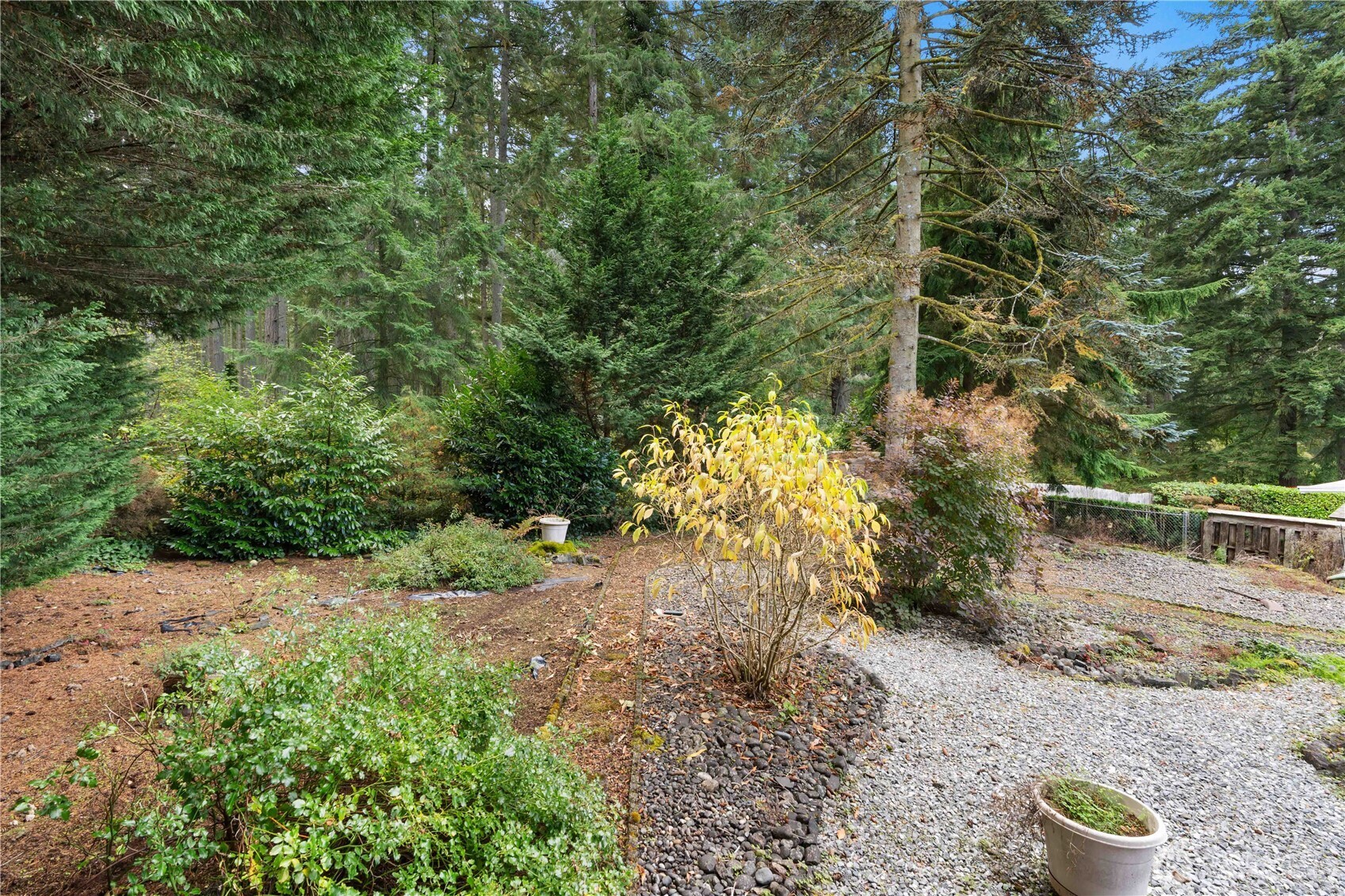 11210 111th Street SW, Lakewood, WA 98498-1333