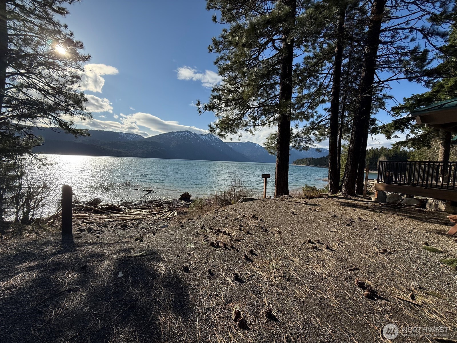 100 Lakeview Drive , Ronald, WA 98940