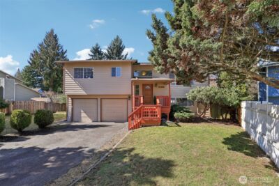 11208 SE 234th Place , Kent, WA 98031