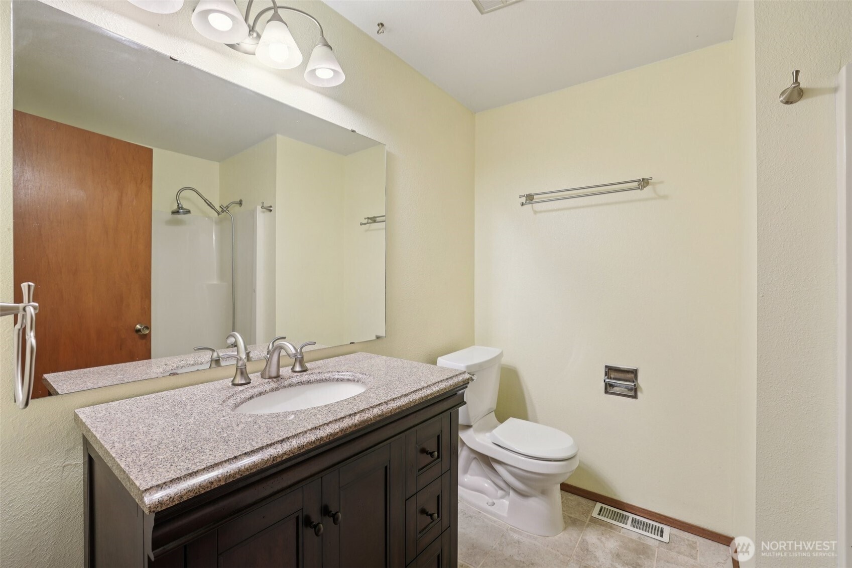 11208 SE 234th Place , Kent, WA 98031