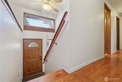 11208 SE 234th Place , Kent, WA 98031 - Photo 3