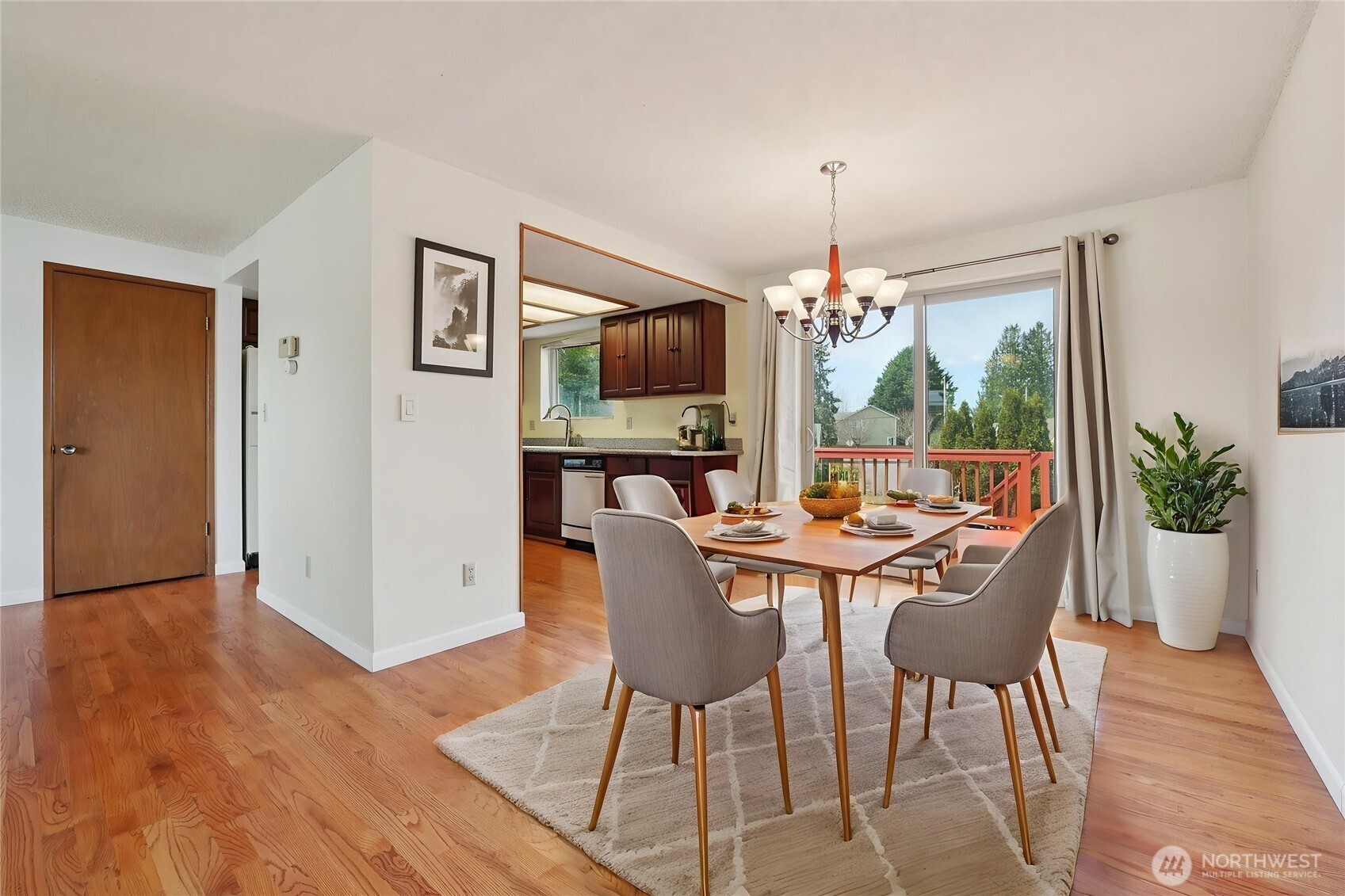 11208 SE 234th Place , Kent, WA 98031