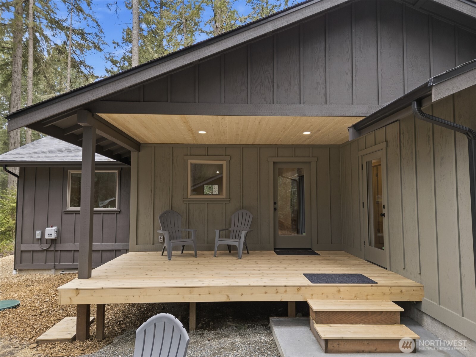 11408 Laurel Place , Anderson Island, WA 98303