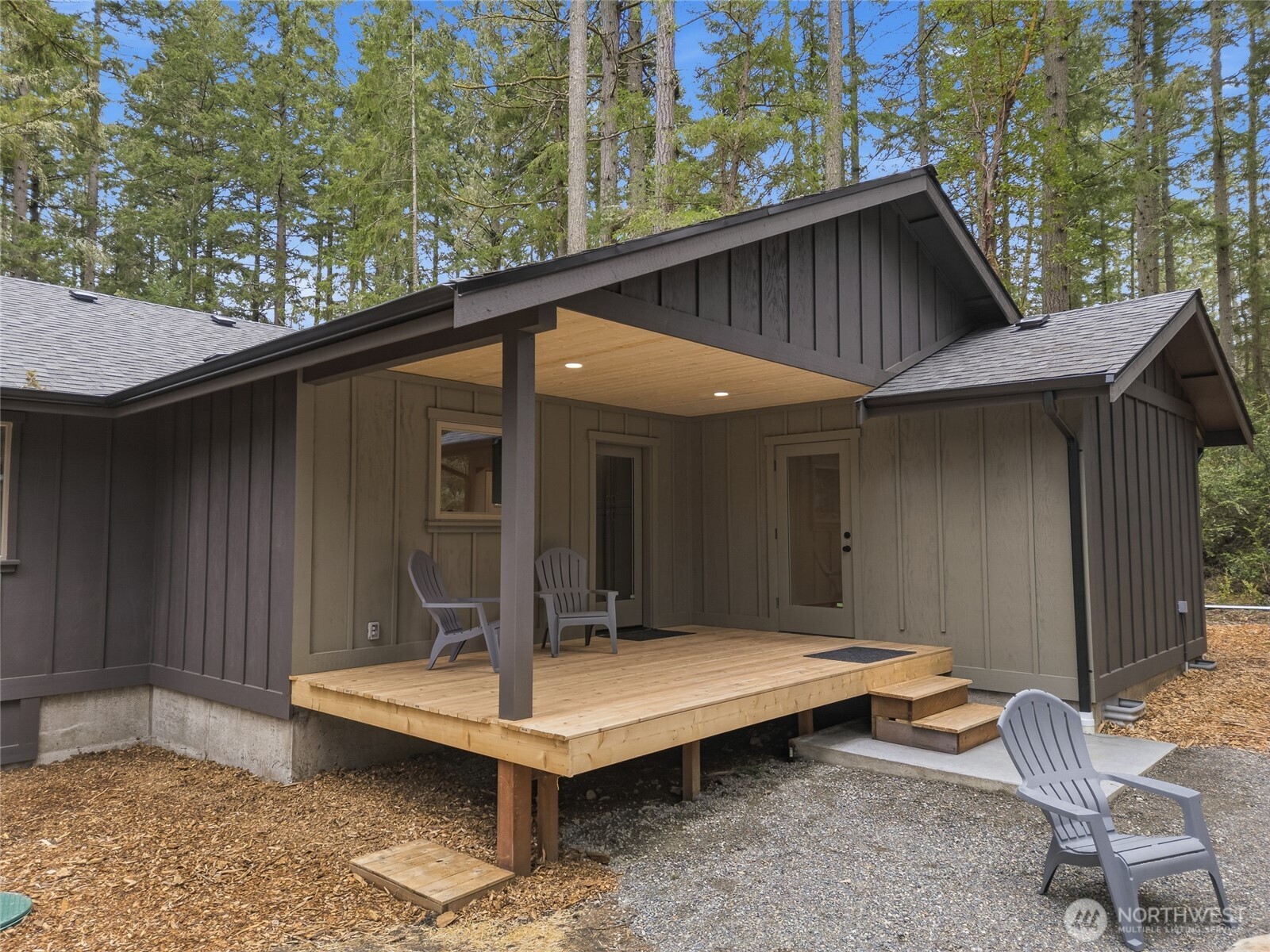 11408 Laurel Place , Anderson Island, WA 98303