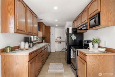 12011 SE 157th Place , Renton, WA 98058 - Photo 13