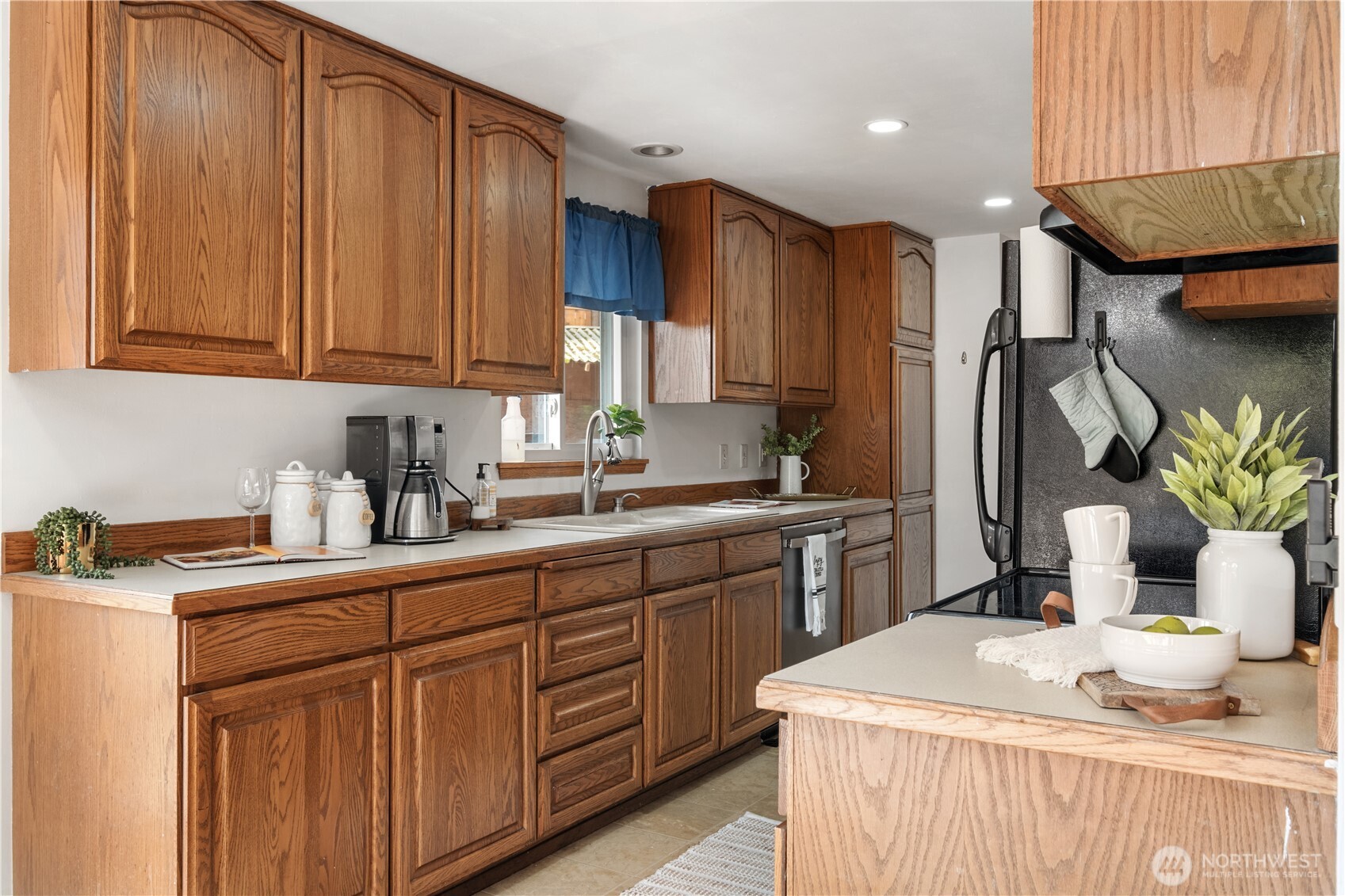 12011 SE 157th Place , Renton, WA 98058