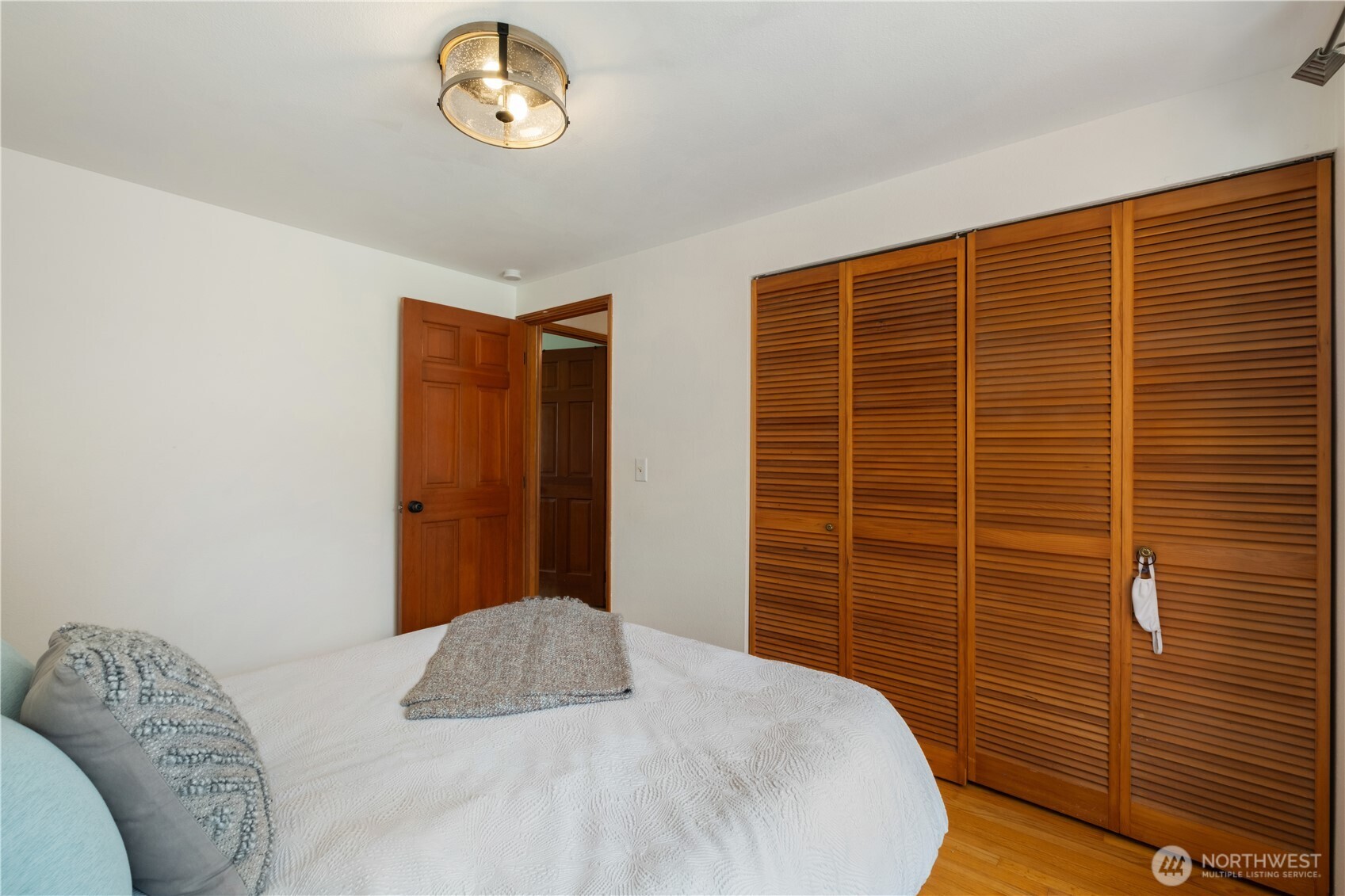 12011 SE 157th Place , Renton, WA 98058