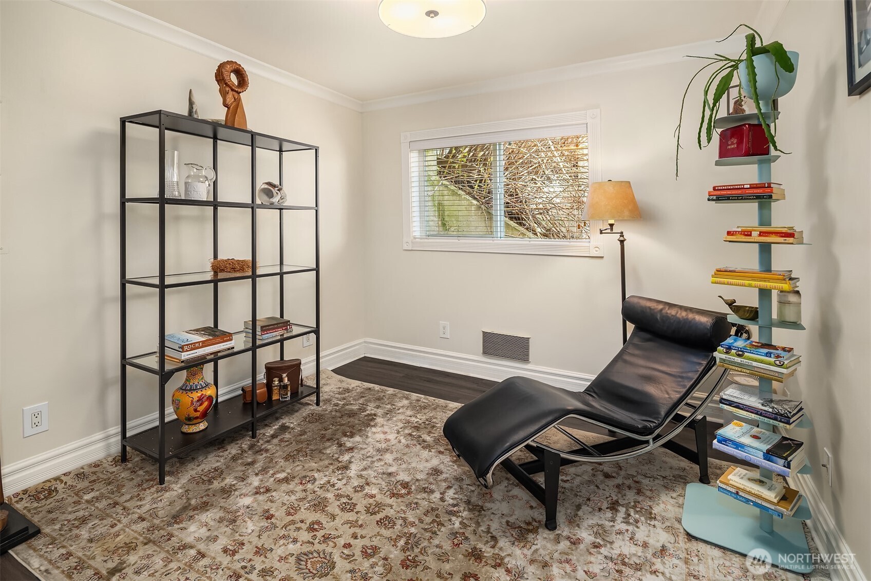 311 E Republican Street #201, Seattle, WA 98102