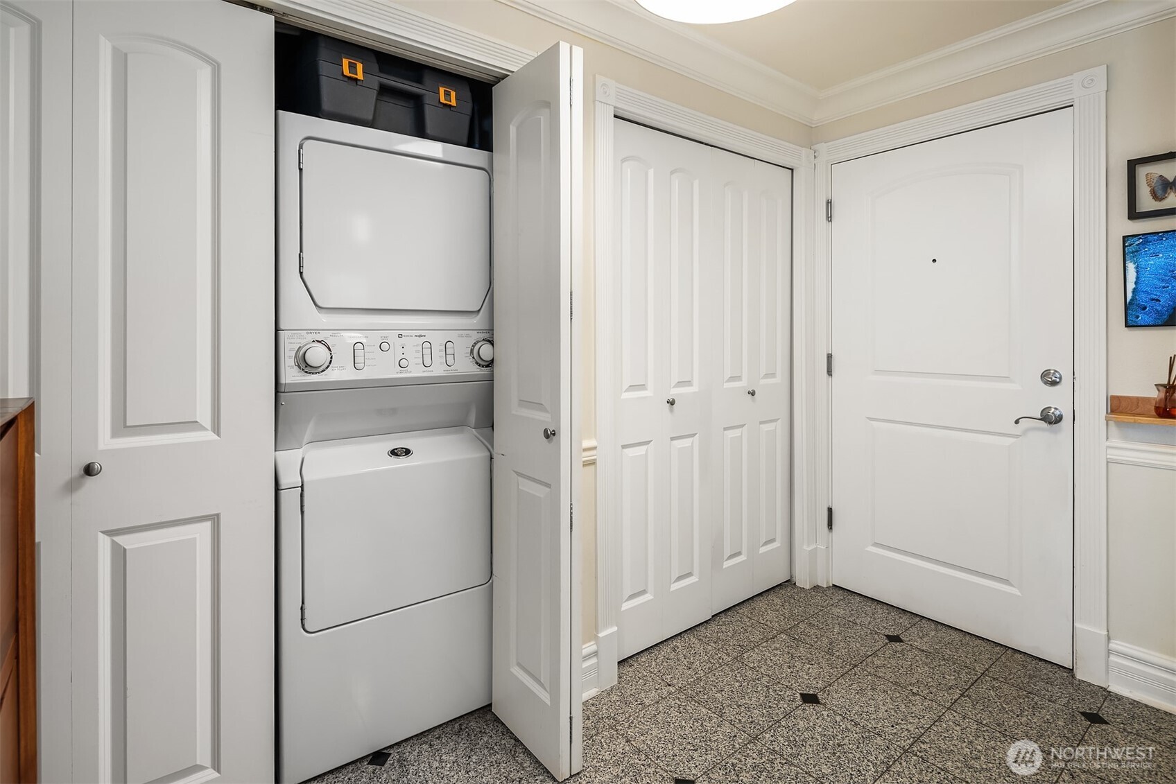 311 E Republican Street #201, Seattle, WA 98102