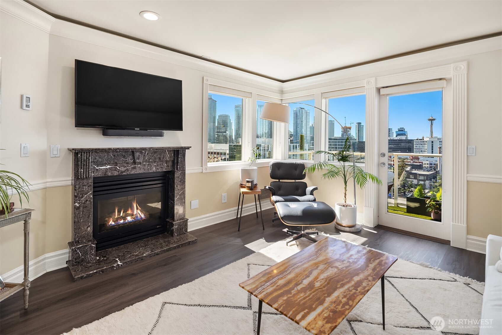 311 E Republican Street #201, Seattle, WA 98102