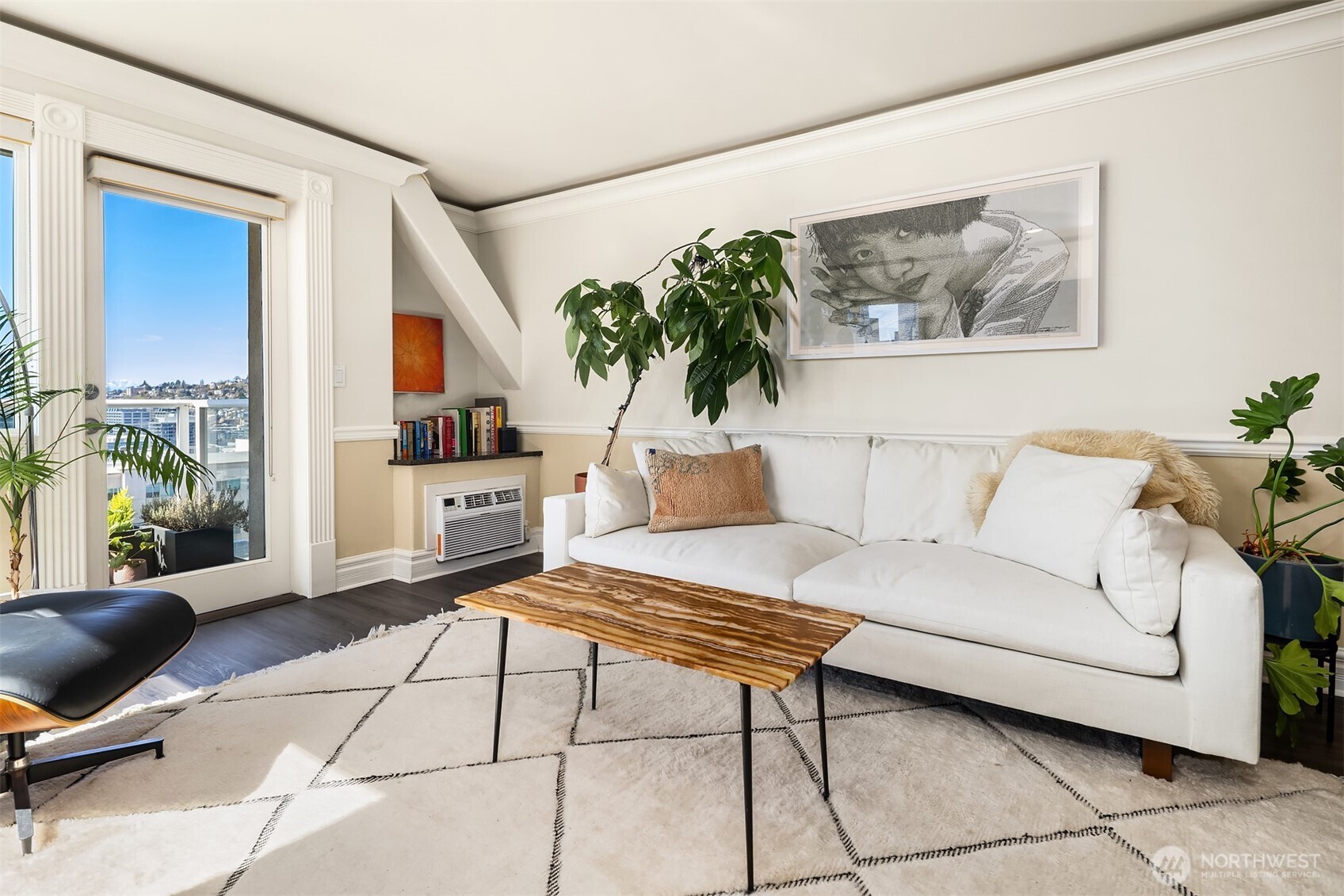 311 E Republican Street #201, Seattle, WA 98102