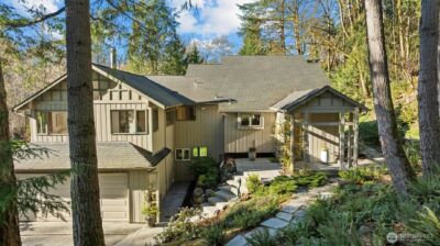 17055 37th Avenue NE, Lake Forest Park, WA 98155 - Photo 2