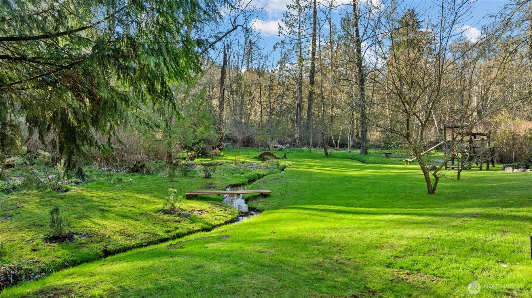 17055 37th Avenue NE, Lake Forest Park, WA 98155