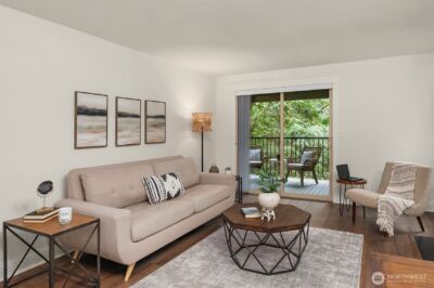 14618 NE 81st St , Redmond, WA 98052 - Photo 4