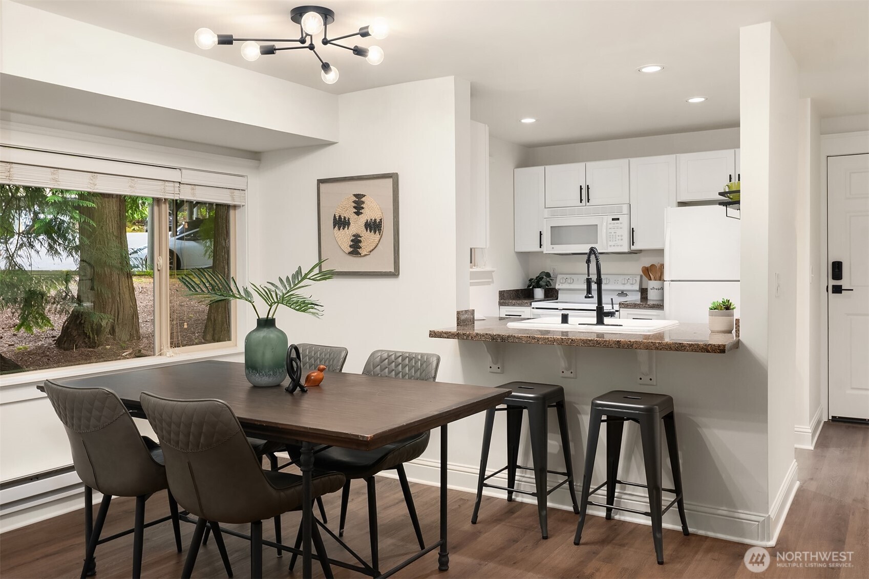 14618 NE 81st St , Redmond, WA 98052