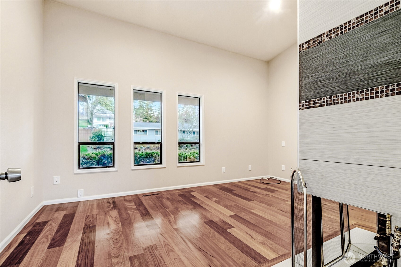 558 SW 298th Street , Federal Way, WA 98023