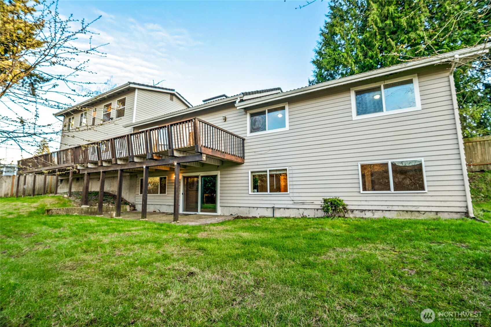 558 SW 298th Street , Federal Way, WA 98023
