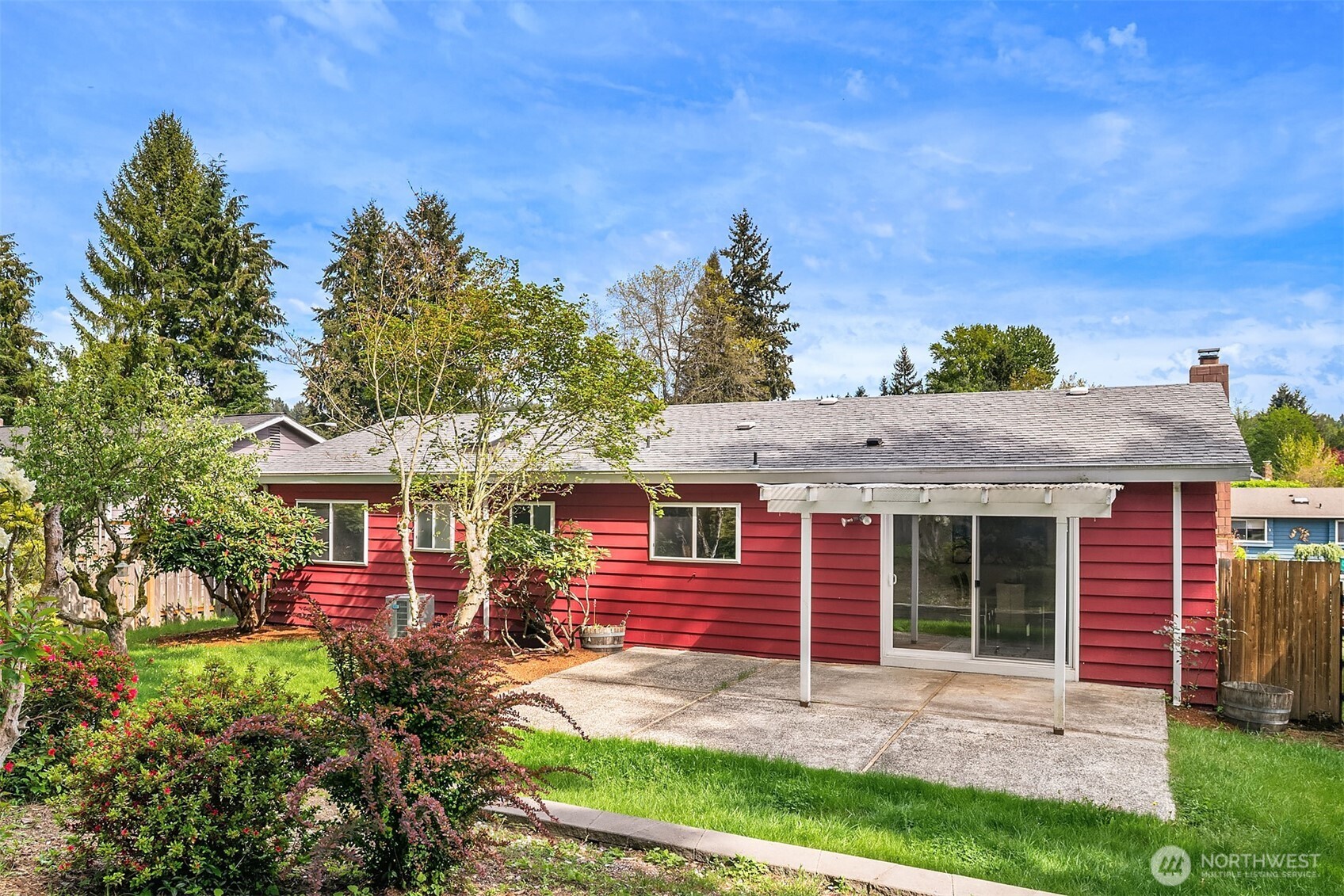 14335 109th Avenue NE, Kirkland, WA 98034