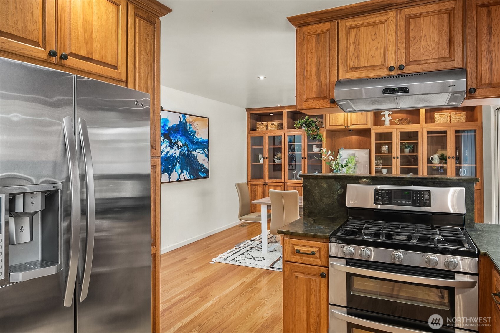 14335 109th Avenue NE, Kirkland, WA 98034