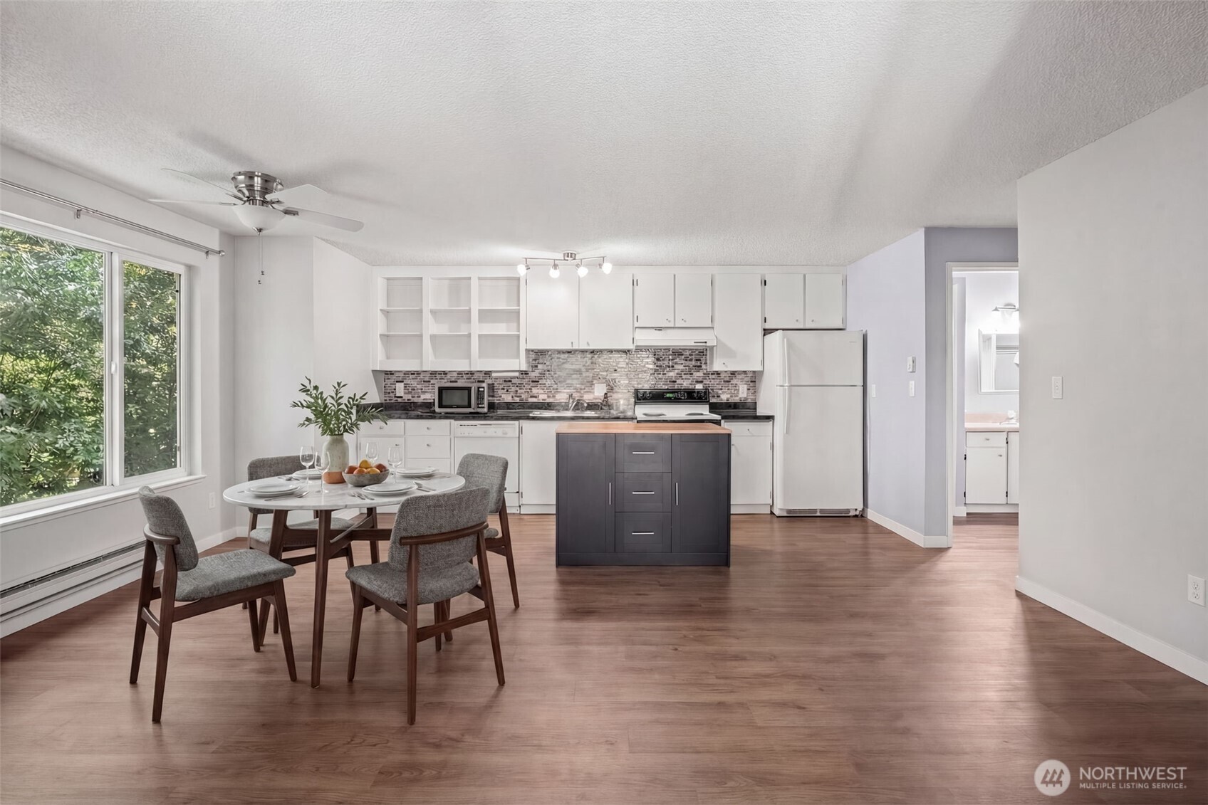 12321 Interlaaken Drive SW, Lakewood, WA 98498