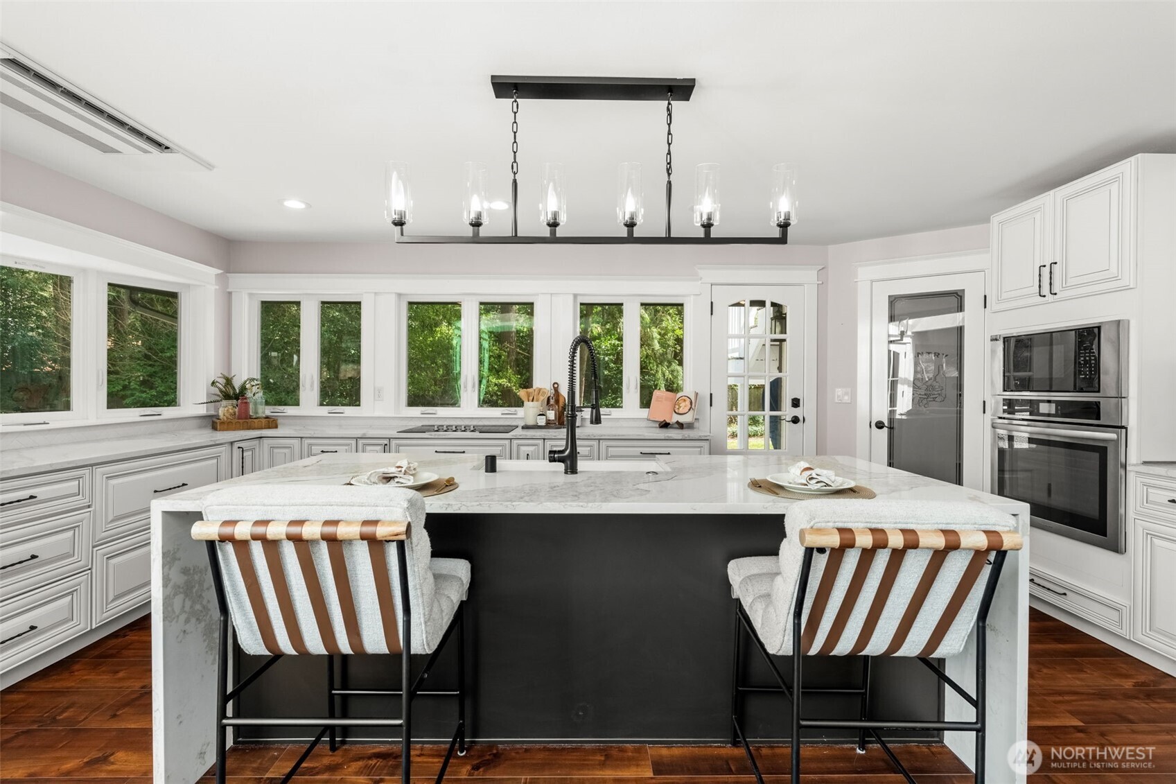 12321 Interlaaken Drive SW, Lakewood, WA 98498