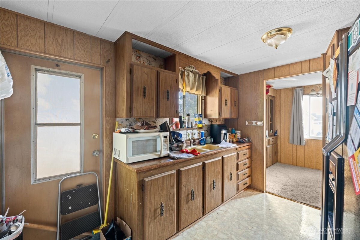 14322 Admiralty Way #9, Lynnwood, WA 98087