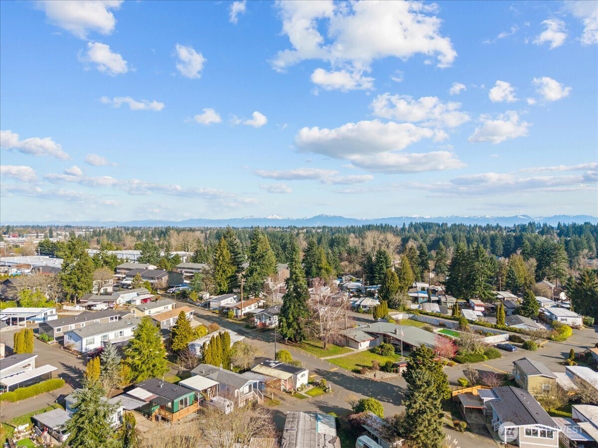 14322 Admiralty Way #9, Lynnwood, WA 98087