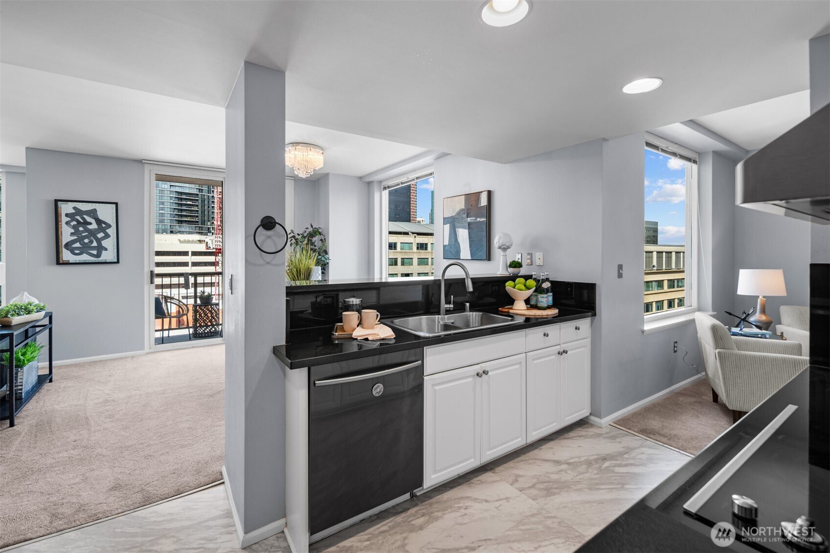 177 107th Avenue NE #1702, Bellevue, WA 98004