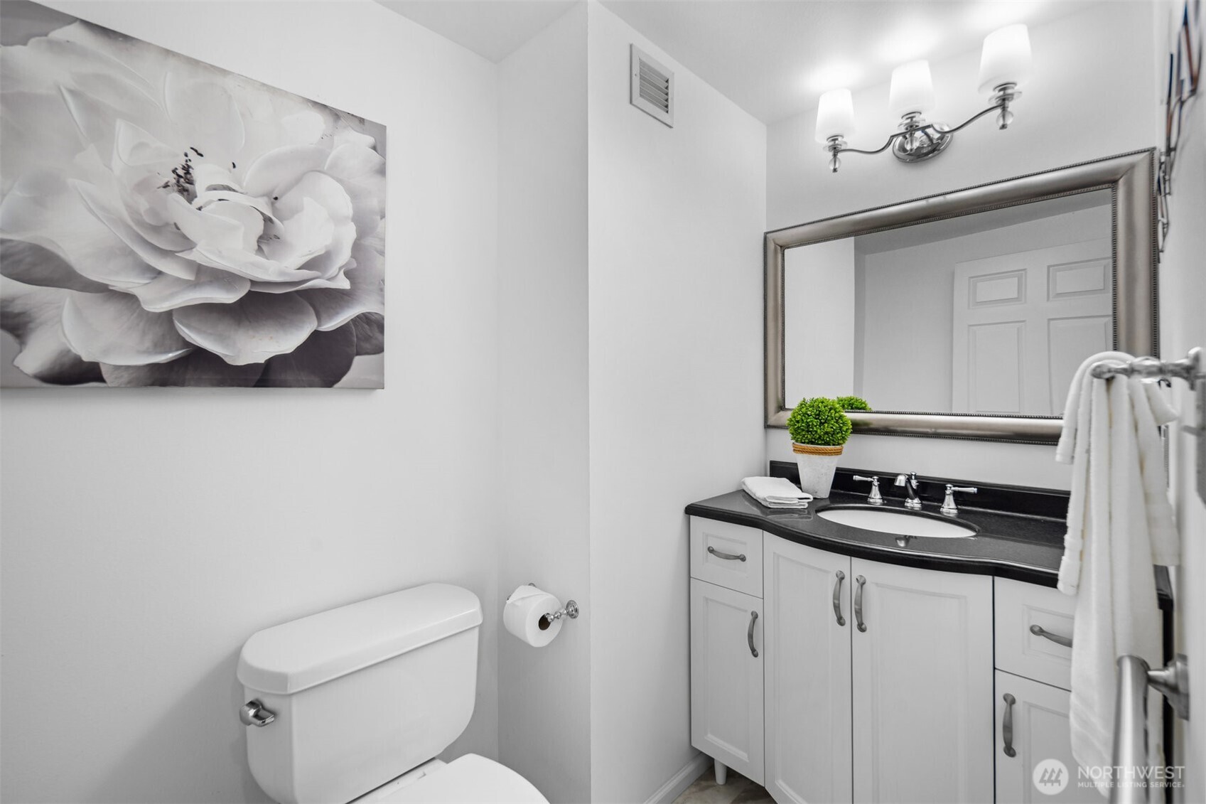177 107th Avenue NE #1702, Bellevue, WA 98004
