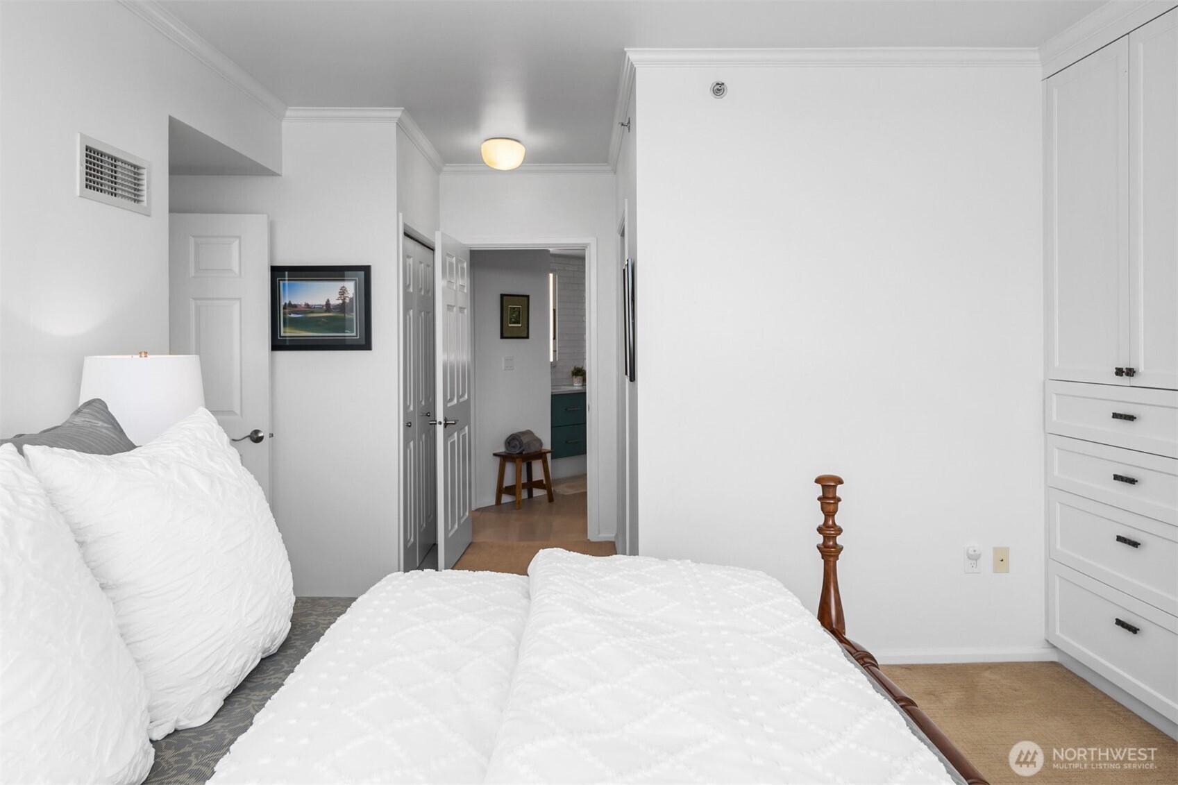 177 107th Avenue NE #1906, Bellevue, WA 98004