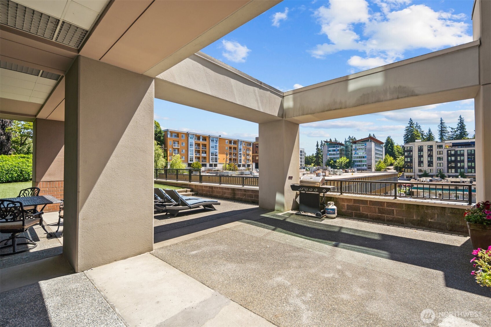 177 107th Avenue NE #1906, Bellevue, WA 98004