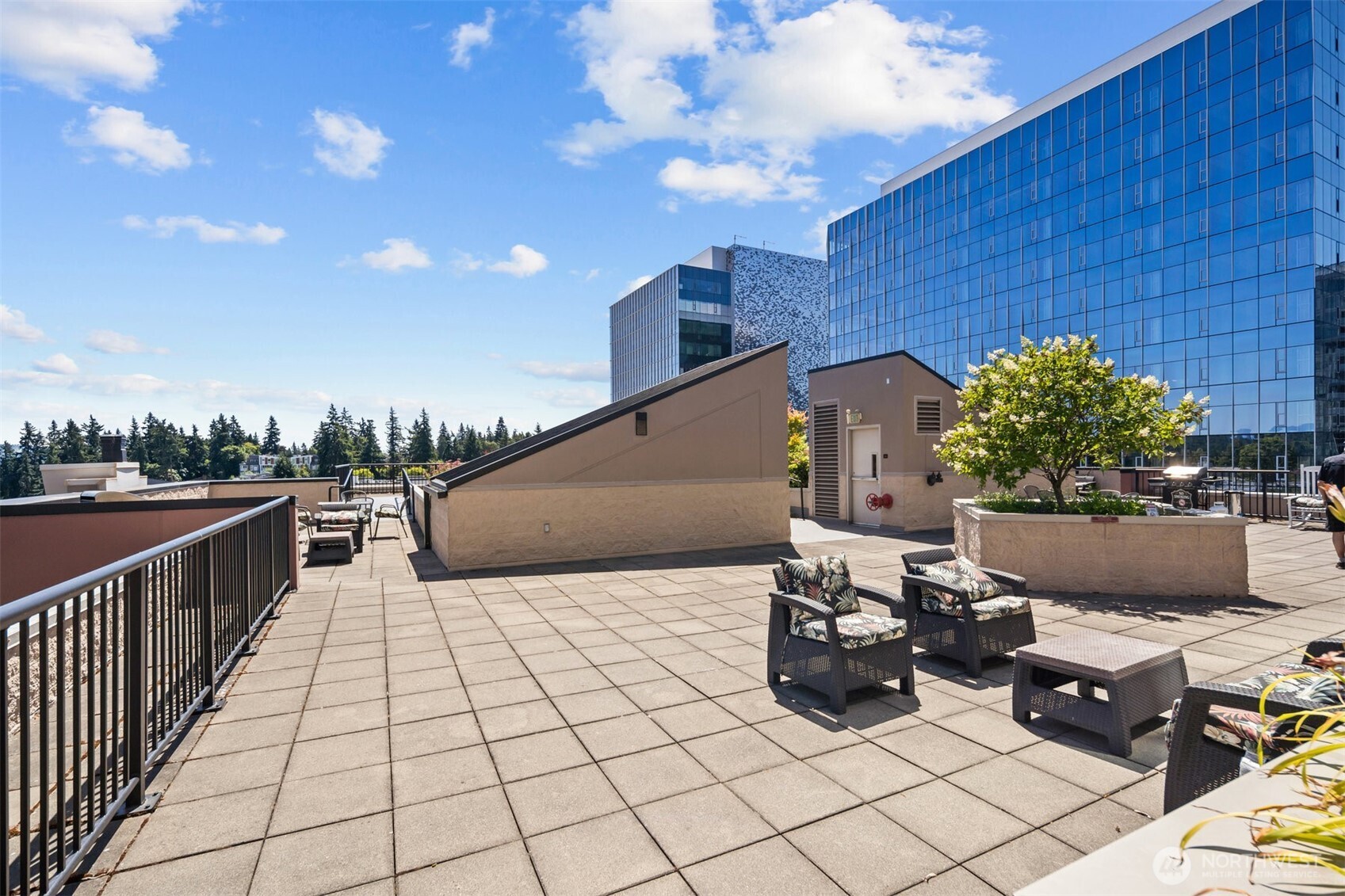 177 107th Avenue NE #1906, Bellevue, WA 98004