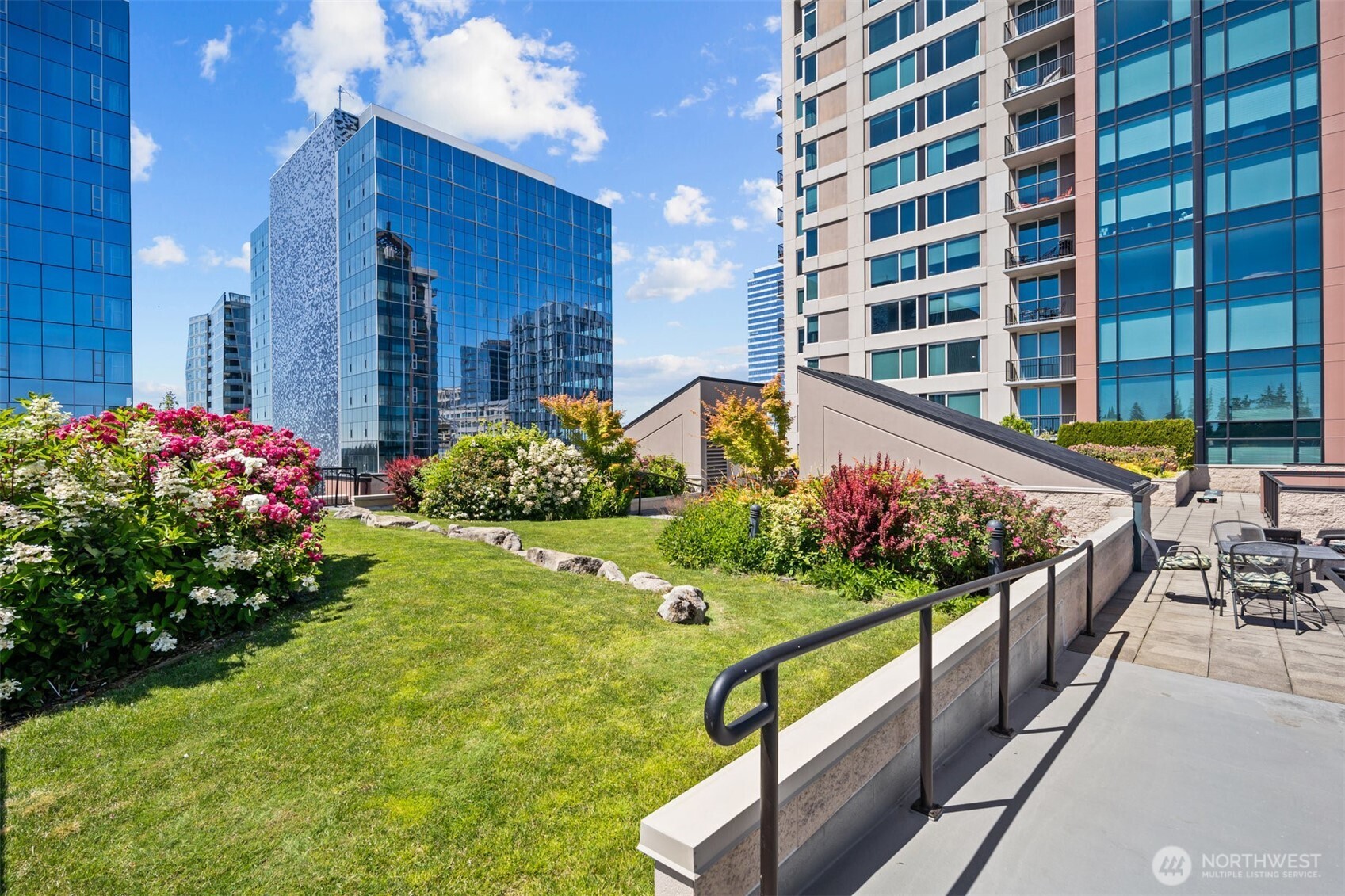 177 107th Avenue NE #1906, Bellevue, WA 98004
