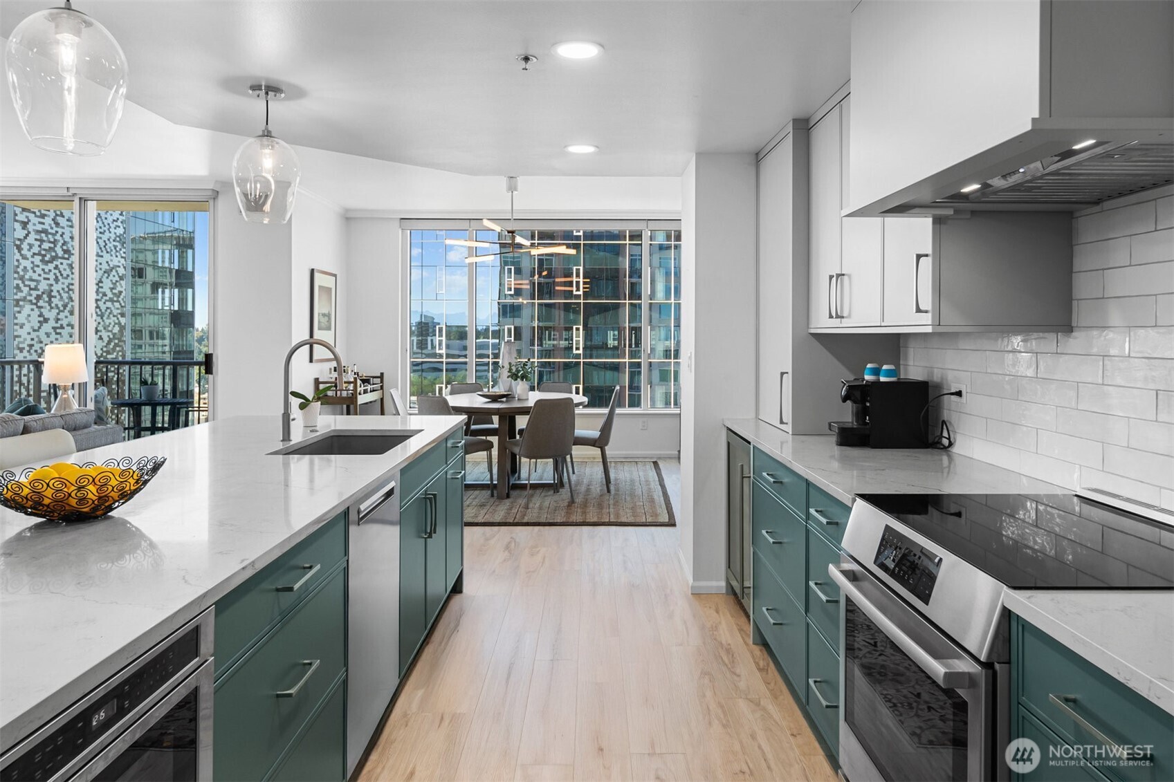 177 107th Avenue NE #1906, Bellevue, WA 98004