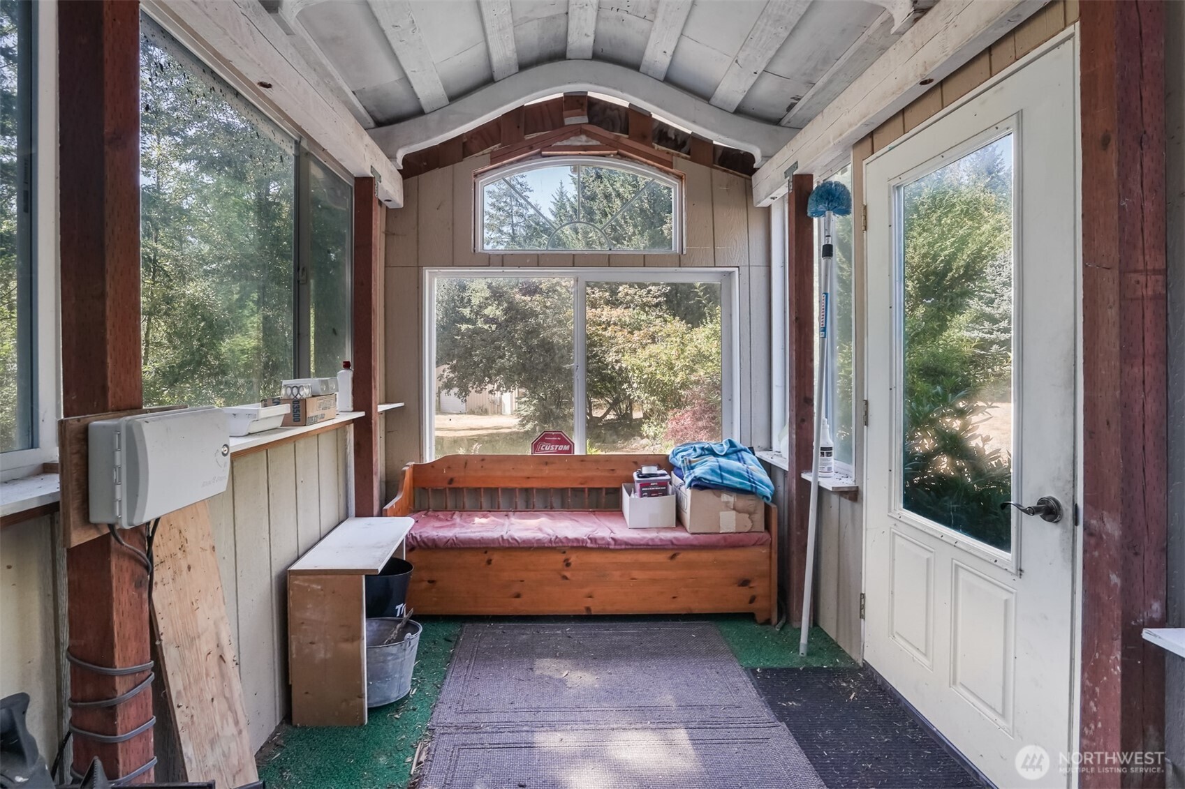 14831 Rainier View Drive SE, Yelm, WA 98597