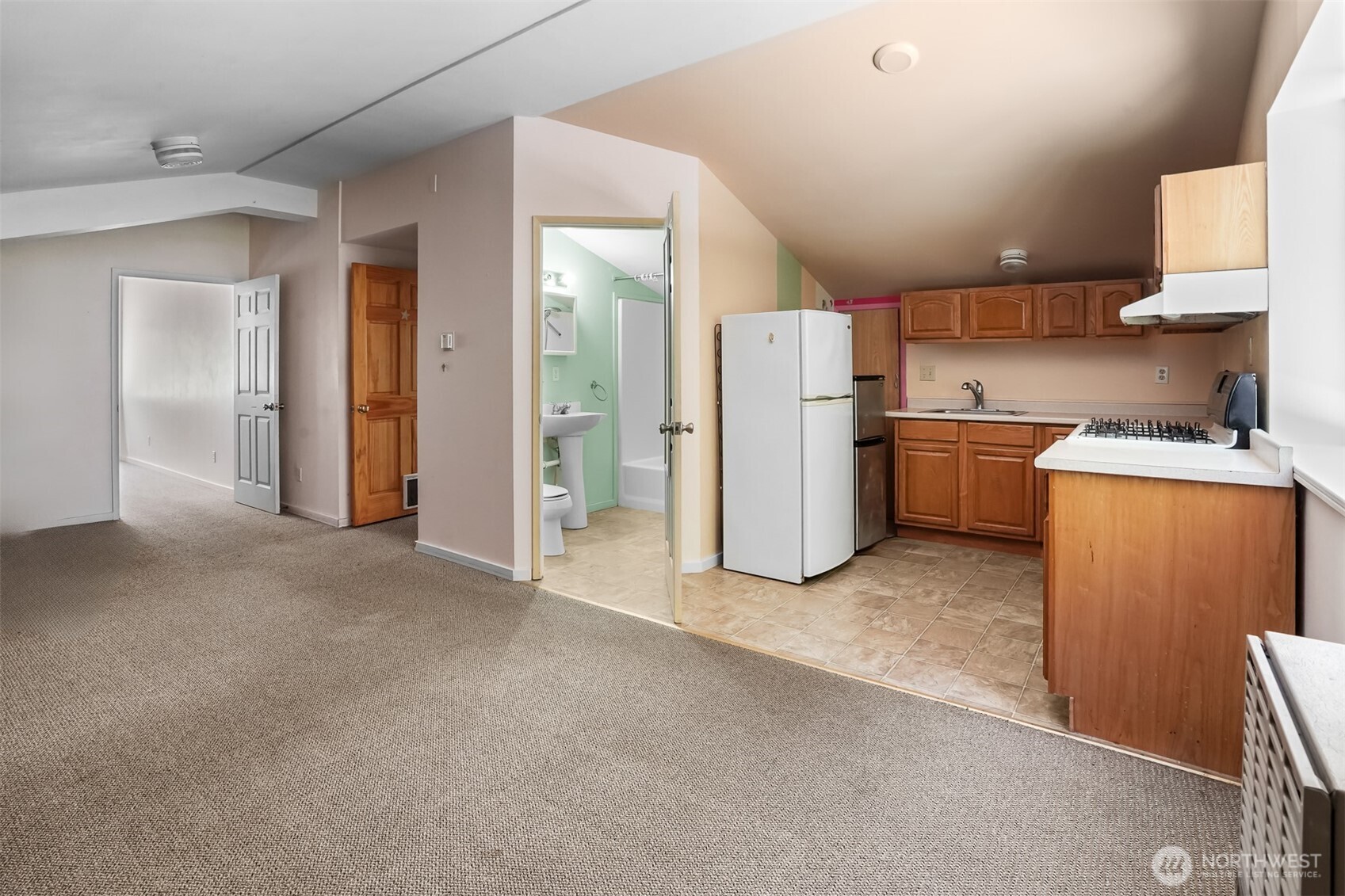 14831 Rainier View Drive SE, Yelm, WA 98597