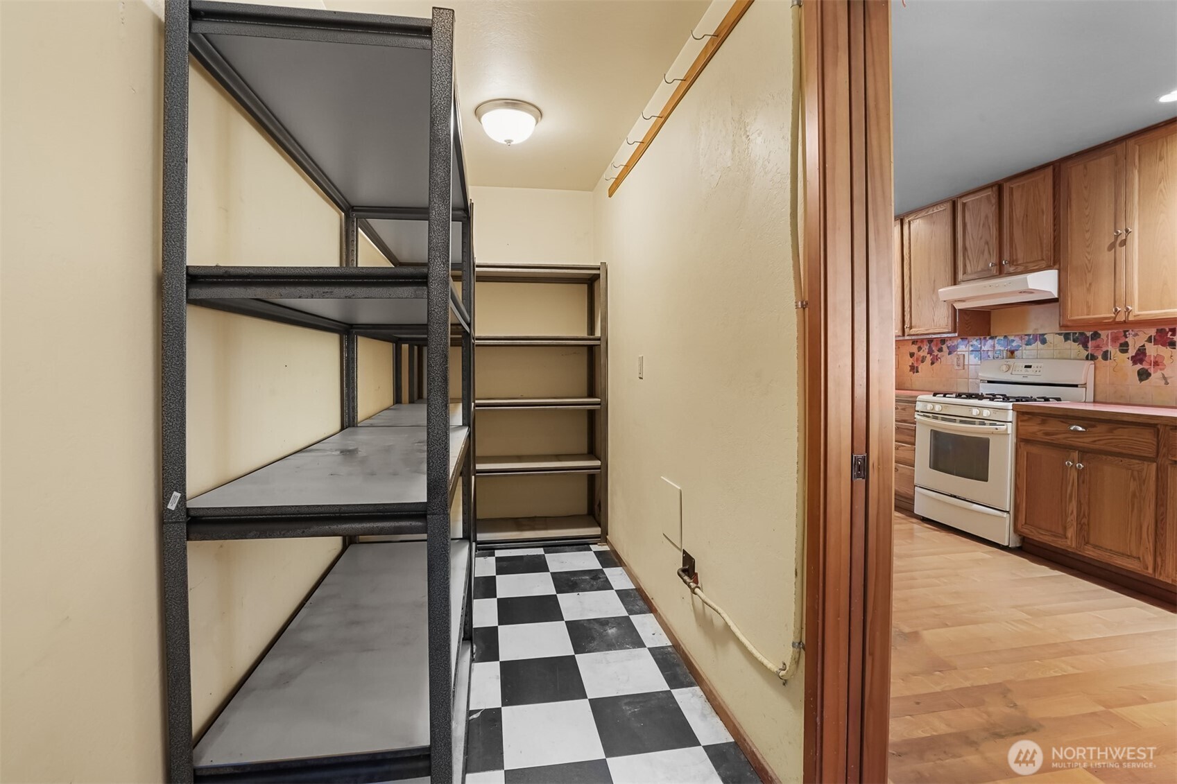 14831 Rainier View Drive SE, Yelm, WA 98597